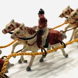 Johill Company Antique English Equestrian Hollocast Soldiers On Horses